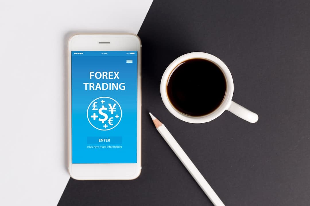 Forex Trading on the cell phone screen