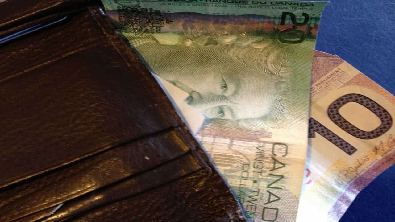 Canadian cash and the wallet